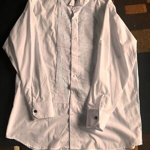 Elegant White Men's Dress Shirt